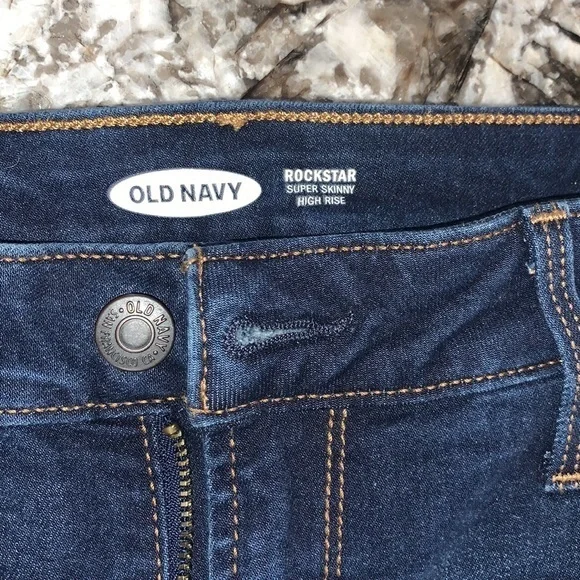 Old Navy Jeans - Picture 4 of 6
